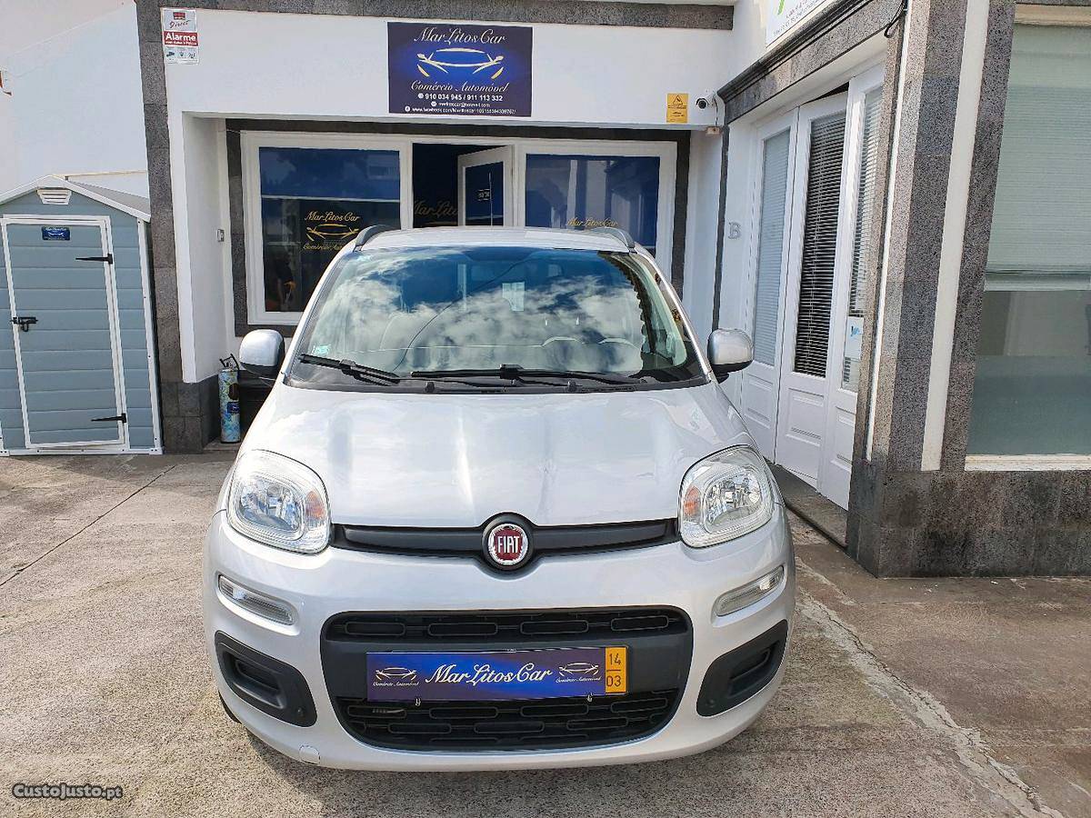 Fiat Panda 1.2 Easy Março/14 - à venda - Ligeiros