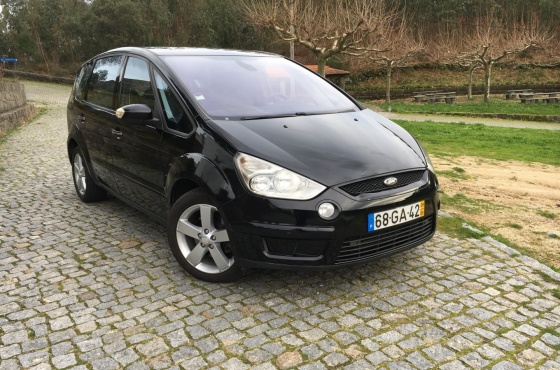 Ford S-Max 1.8 tdci titanium - Carlos & Manuel Dias Lda