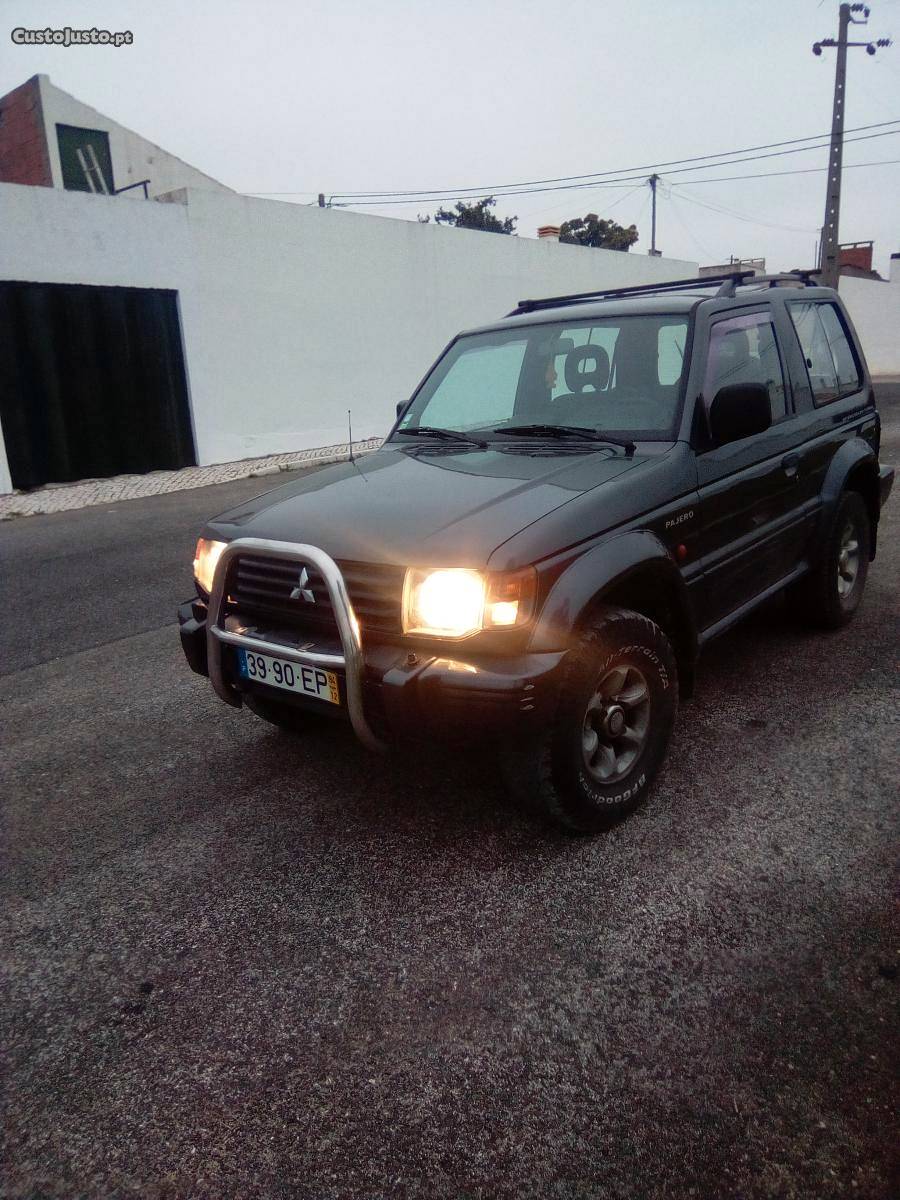 Mitsubishi Pajero Gls Dezembro/94 - à venda - Ligeiros