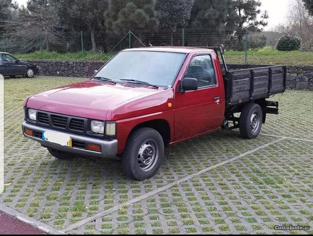 Nissan Pick Up D21 Novembro/92 - à venda - Pick-up/