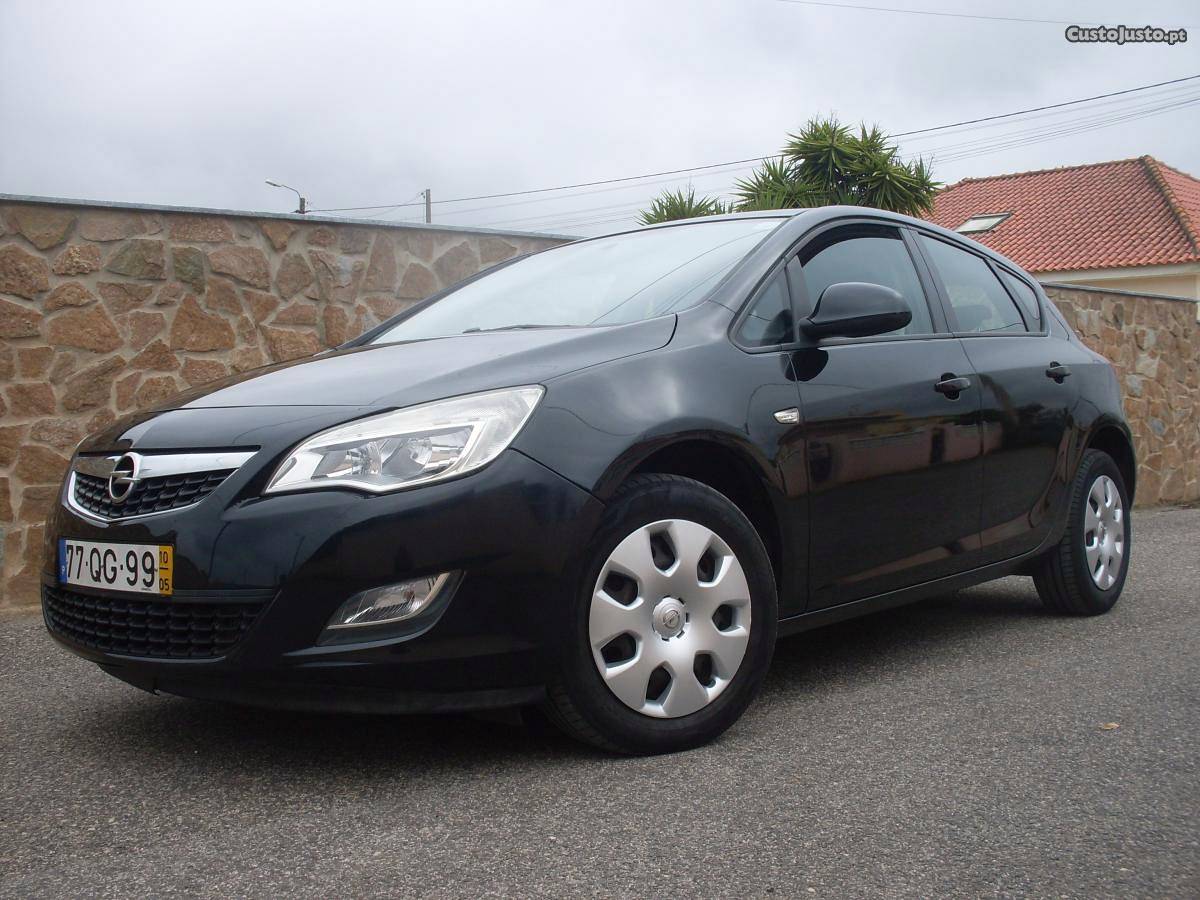 Opel Astra  cv EcoFlex Maio/10 - à venda - Ligeiros