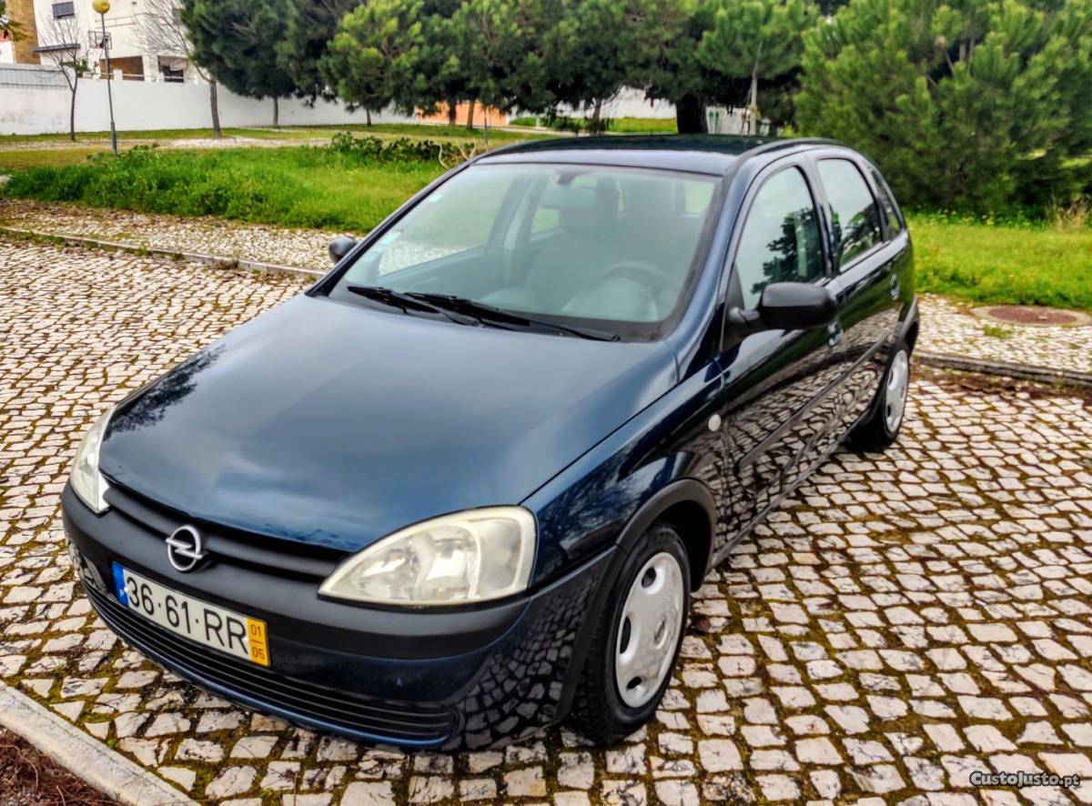 Opel Corsa 1.0Gasolin km Dezembro/01 - à venda -