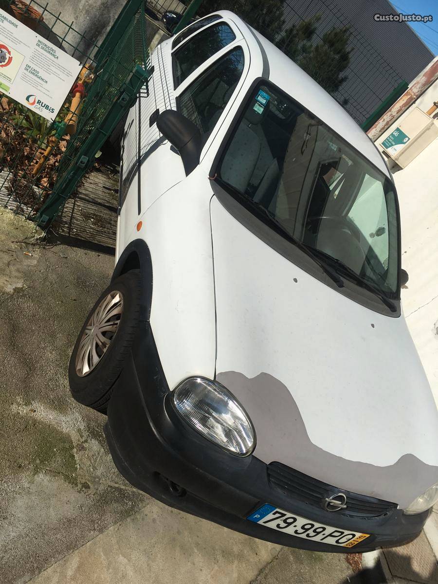 Opel Corsa 1.5d Julho/97 - à venda - Ligeiros Passageiros,