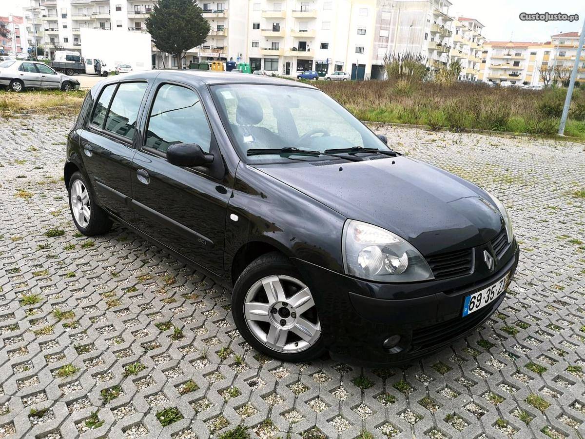 Renault Clio 1.5 Dci extreme Maio/05 - à venda - Ligeiros