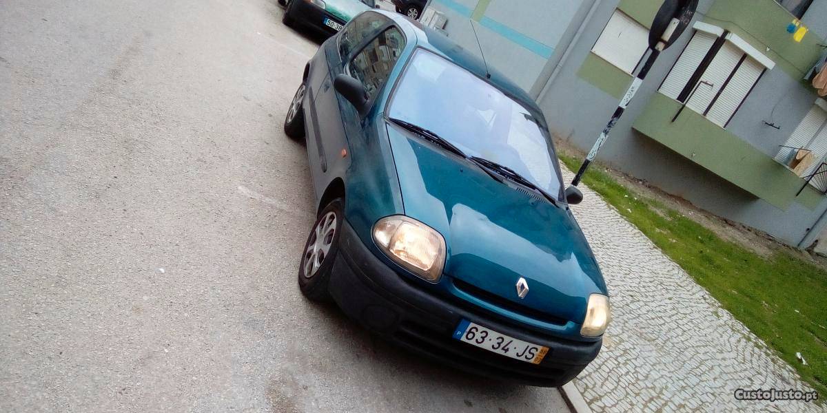 Renault Clio Bom estado Agosto/98 - à venda - Ligeiros