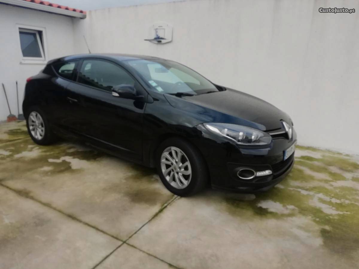 Renault Mégane Coupe Sport Dezembro/14 - à venda -