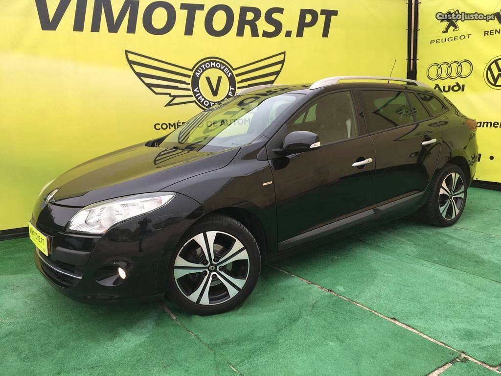 Renault Mégane ST 1.5DCi Bose (GPS) Março/12 - à venda -