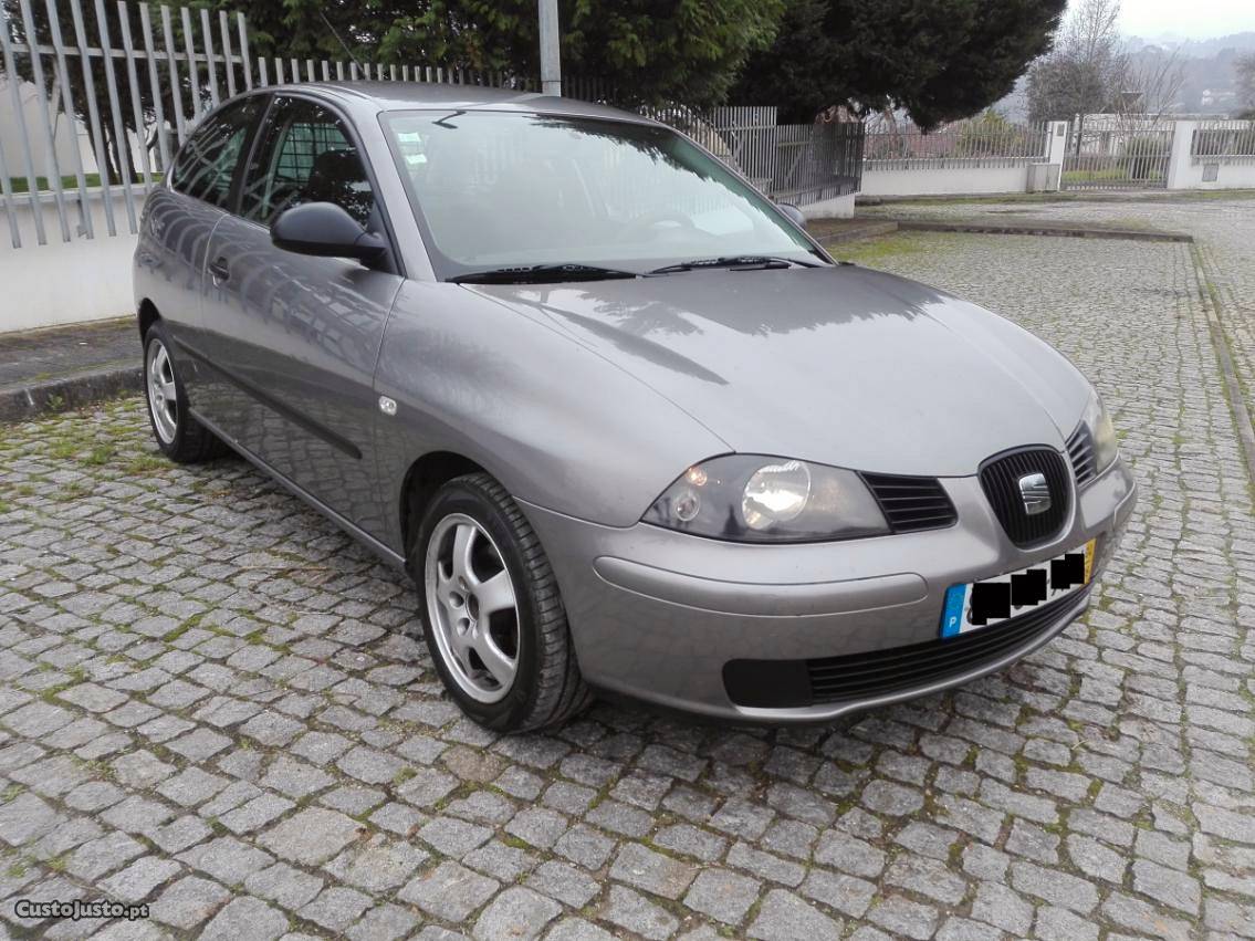 Seat Ibiza 1.4 TDI REFERENCE Junho/04 - à venda -