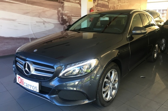 Mercedes-Benz C 220 D AVANTGARDE + AUT. - STAND OLICARROS