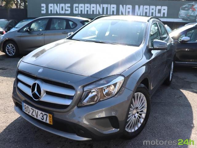 Mercedes-Benz GLA 180 D urban auto