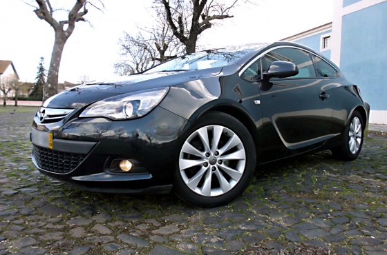 Opel Astra GTC 1.7 CDTi S/S - Autopower-Comércio de