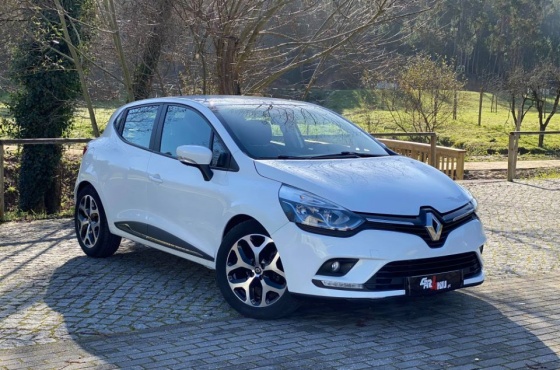 Renault Clio 1.5 dCi Limited Edition - Car 4 You