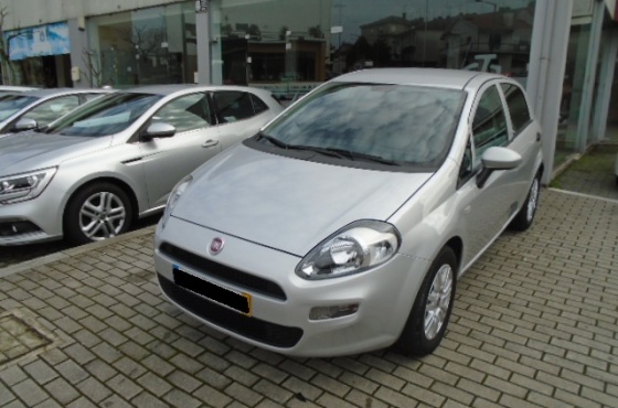 Fiat Punto CV - STAND JUCAR