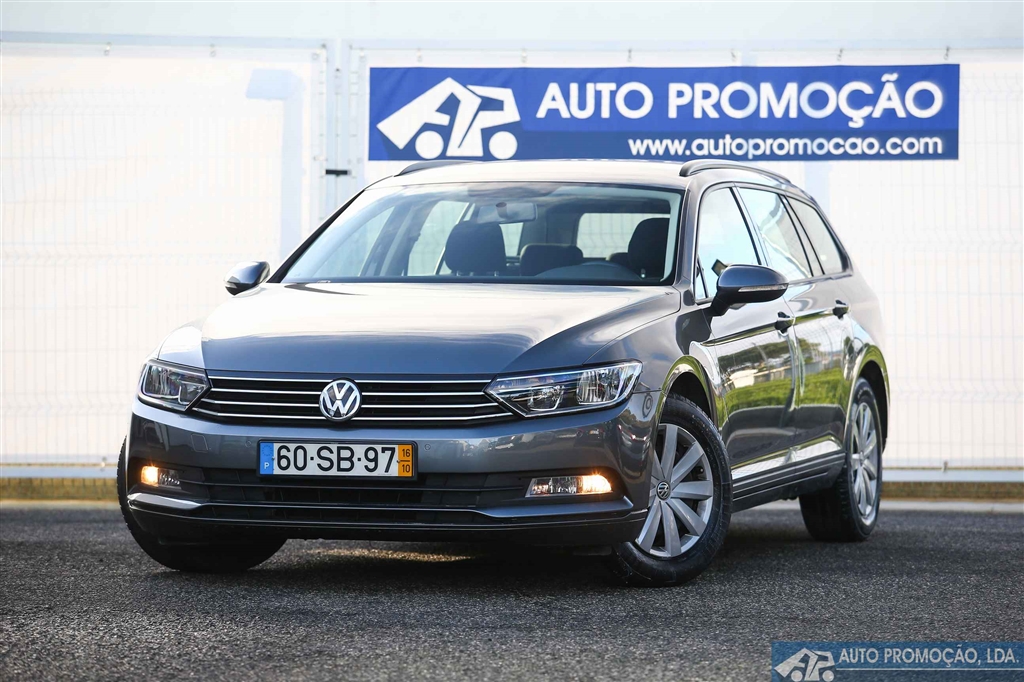  Volkswagen Passat V. 1.6 TDi Trendline BlueMotion