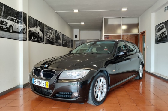 BMW 320 d Touring Navigation - STAND CAPELO