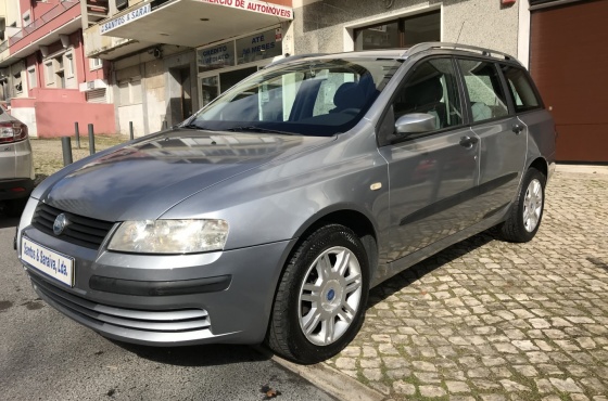 Fiat Stilo Multiwagon  Km - Financiamento - Garantia