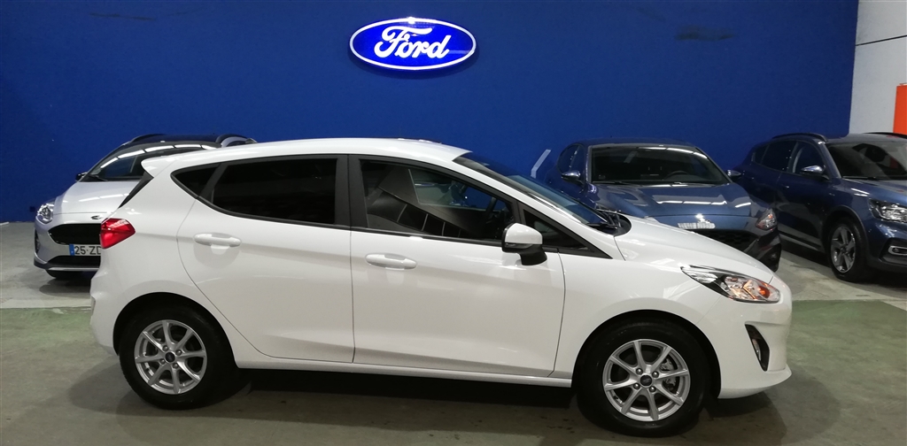  Ford Fiesta 1.1 Ti-VCT Business (85cv) (5p)