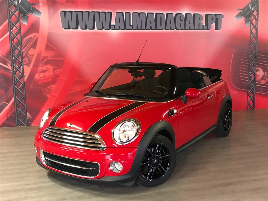  MINI Cabrio Cooper D Pack Chilli