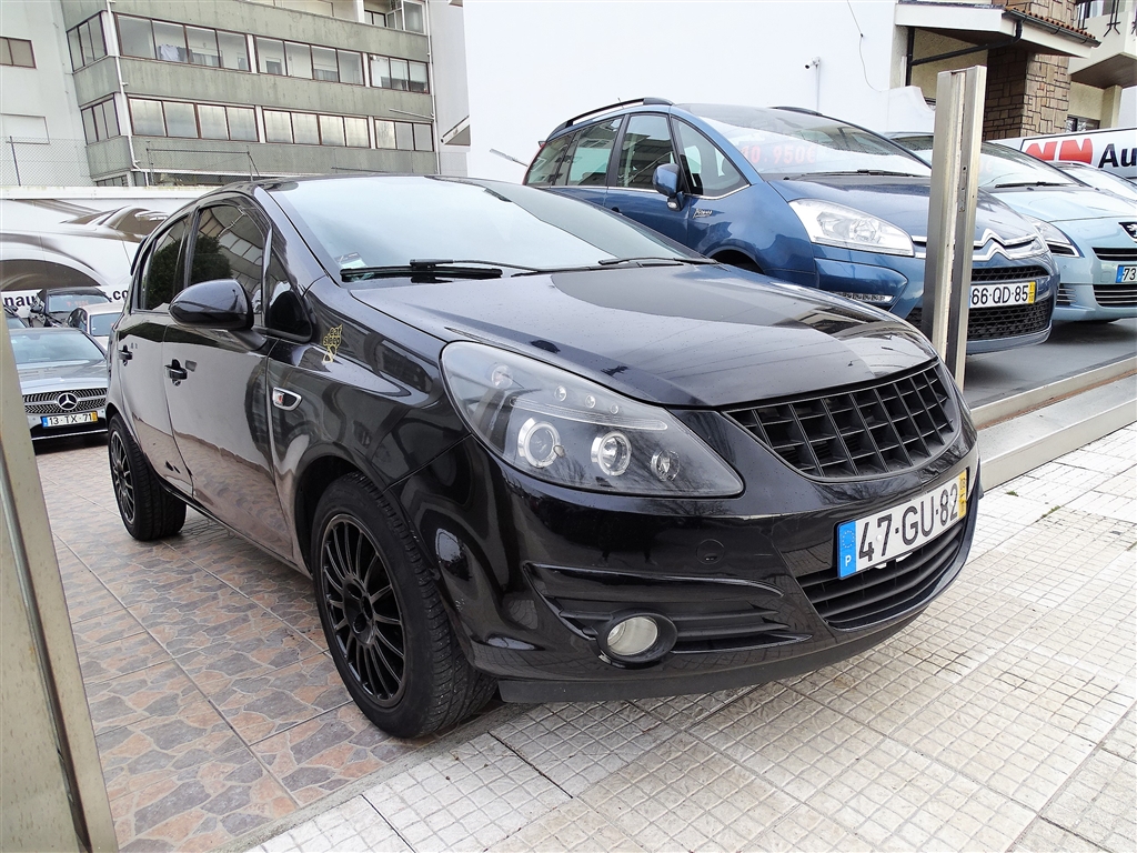 Opel Corsa 1.2 SPORT BLACK EDITION NACIONAL 1 DONO