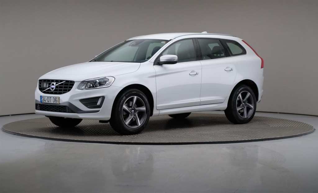  Volvo XC D4 R-Design Momentum