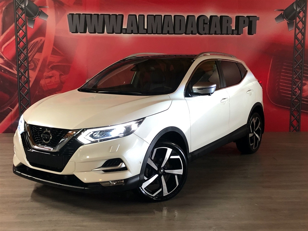  Nissan Qashqai 1.3 DIG-T TEKNA PLUS 140 cv