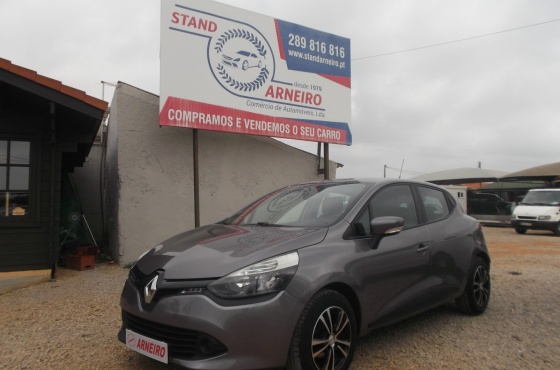 Renault Clio 1.5 dCi - Stand Arneiro Comércio de