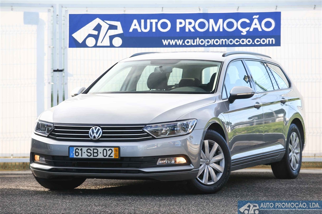  Volkswagen Passat V. 1.6 TDi Trendline BlueMotion