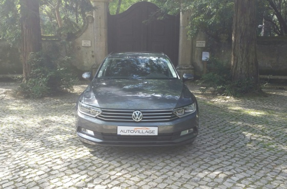 Vw Passat Variant 1.6 TDI Confortline - Auto Village