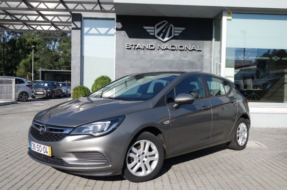 Opel Astra - Stand Nacional