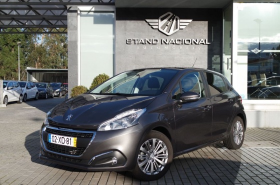 Peugeot  Signature - Stand Nacional