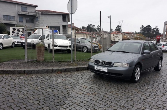 Audi A4 1.9 TDI Confort - Gaspar Pinto, Unipessoal, Lda.