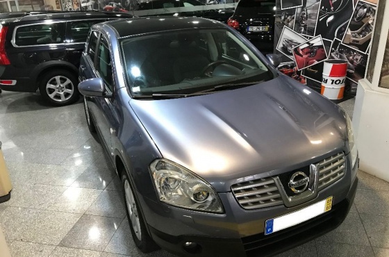 Nissan Qashqai 1.5 dCi Tekna Premium 17 - Facecar