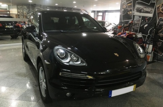 Porsche Cayenne 3.0 Diesel Nacional - Facecar