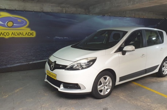 Renault Scénic 1.5 Dci - ESPAÇO ALVALADE