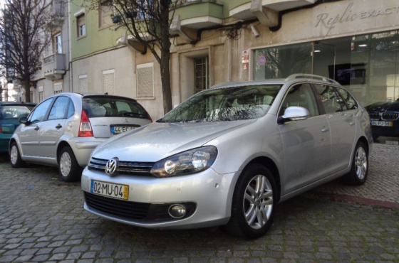 Vw Golf 1.6 TDi Confortline - Replicexacta Automóveis, Lda.