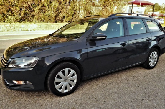 Vw Passat variant 2.0 TDi Confortline - IsaaCar