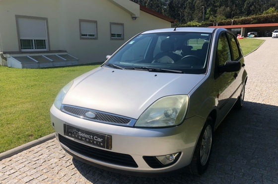 Ford Fiesta 1.25 Ghuia 5 PORTAS - Select Car