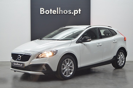 Volvo V CROSS COUNTRY - Botelhos, Lda