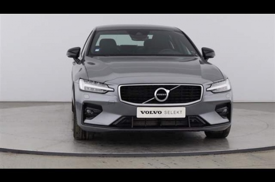 Volvo S T5 R-DESIGN - IRMÃOS LEITE - Comércio de
