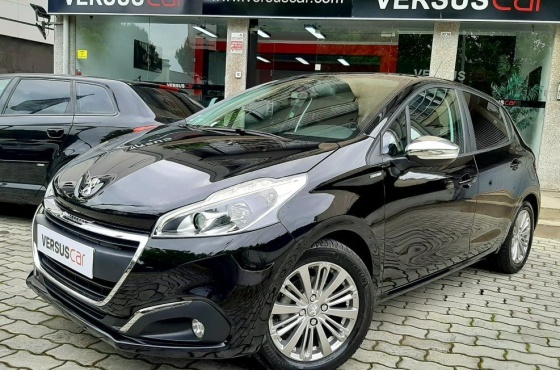 Peugeot  PureTech Style - VERSUSCAR