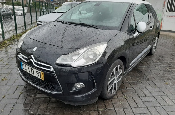 Citroën DS3 1.6 HDI - Vila Cruz, Comércio Auto, Lda