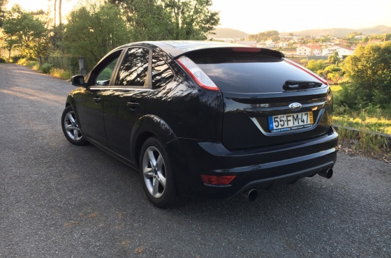 Ford Focus 1.6 tdci - Carlos & Manuel Dias Lda