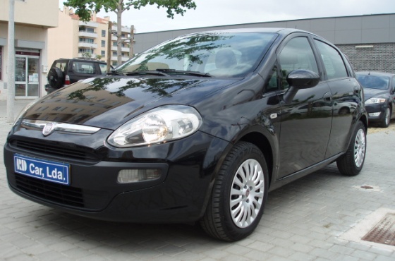 Fiat Punto Evo 1.2 Active - RD CAR, Lda