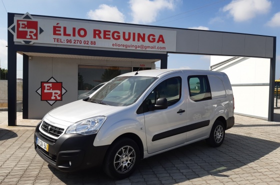 Citroën Berlingo 11.6 HDI Longa 90 cv - Élio Baptista