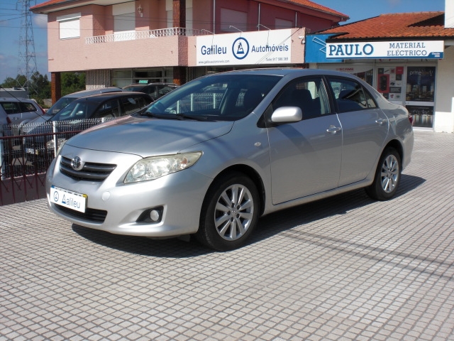  Toyota Corolla 1.4 D-4D Sol+PM MMT (90cv) (4p)