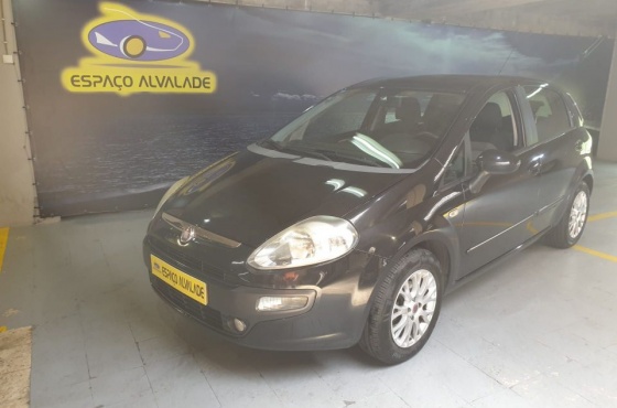 Fiat Grande punto 1.3 Multiject - ESPAÇO ALVALADE