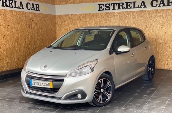 Peugeot 208 style - Estrela Car