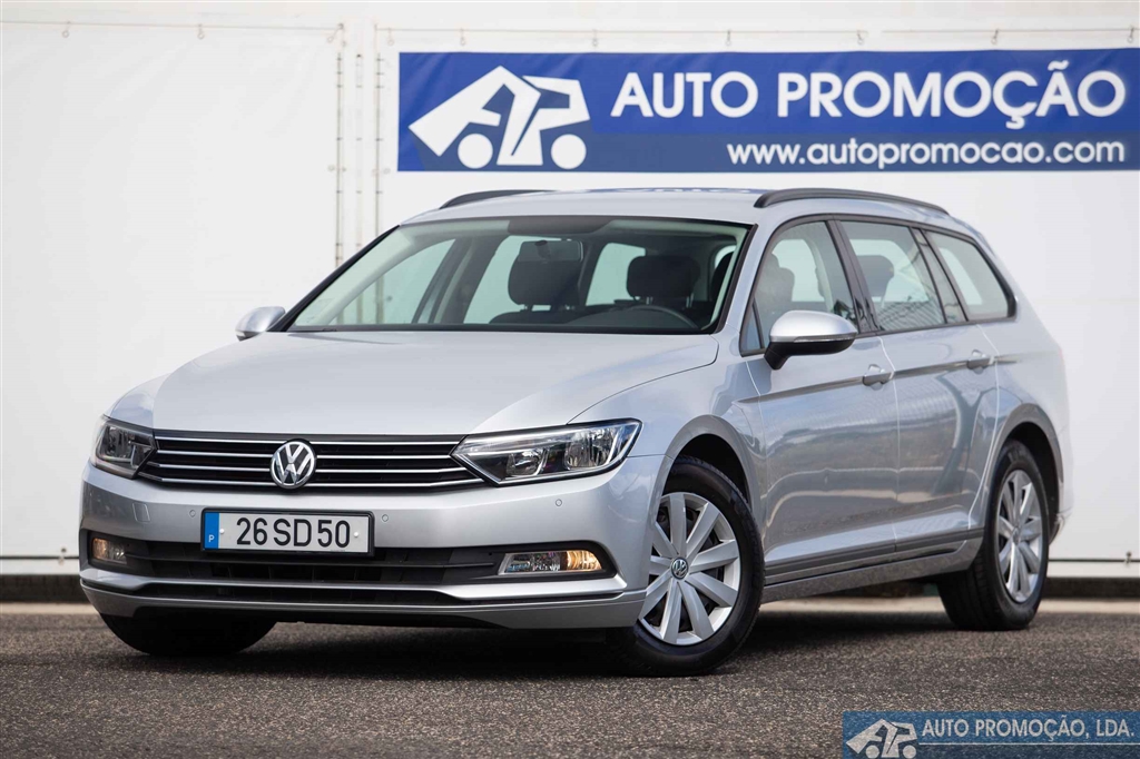  Volkswagen Passat V. 1.6 TDi Trendline BlueMotion