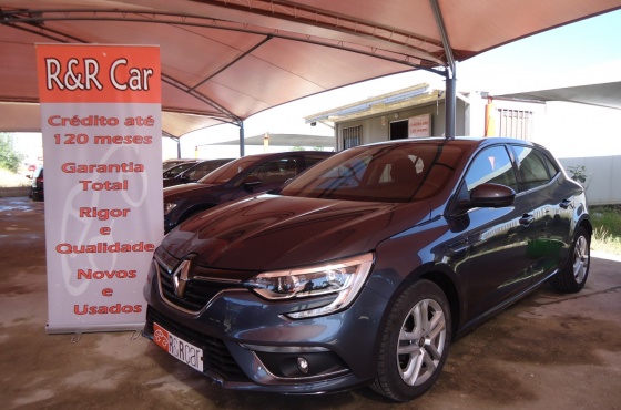 Renault Mégane 1.5 DCi Energy - www.rrcar.pt