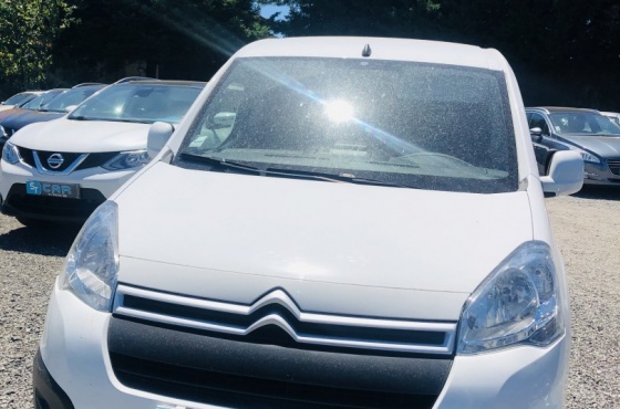 Citroën Berlingo 1.6 BlueHDI - ST Car - Com. Automóveis